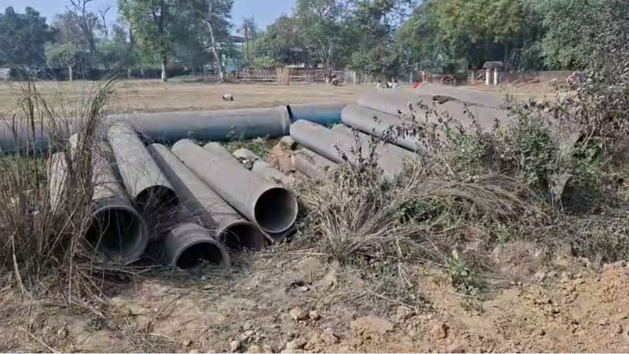 Asansol: পাড়ায় ঢুকছিল আর খুল্লামখুল্লা পাইপ তুলছিল, এলাকাবাসীর সন্দেহ হতেই খবর দেয় পুলিশে, ব্যাস যা জানা গেল...সকলে চমকে উঠলেন Asansol: পাড়ায় ঢুকছিল আর খুল্লামখুল্লা পাইপ তুলছিল, এলাকাবাসীর সন্দেহ হতেই খবর দেয় পুলিশে, ব্যাস যা জানা গেল...সকলে চমকে উঠলেন