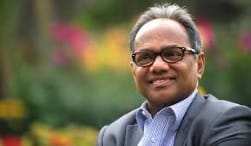 বাংলাদেশের খুলনায় সাংবাদিক ইমদাদুল হক মিলনকে গুলি করে খুন