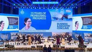 CM Mamata Banerjee: ছাব্বিশের নির্বাচনের আগে মমতার শেষ বাণিজ্য সম্মেলন, জোর কোন কোন ক্ষেত্রে?