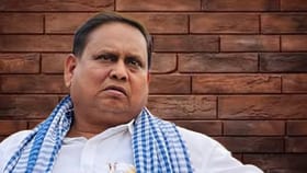 দাদার নাম সিরাজউদ্দৌলা, হুমায়ুনের পরিবার যেন একটা আস্ত ইতিহাস