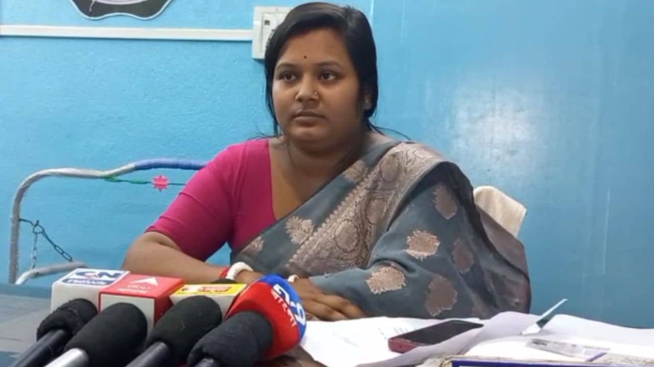 Bangladeshi: বাংলাদেশি শ্রাবন্তী কি না তৃণমূলের পঞ্চায়েত প্রধান? বিস্ফোরক দাবি BJP-র