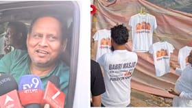 সেল সেল! নিজের নাম লেখা টি-শার্ট দেখে হুমায়ুন বললেন 'বড্ড দাম বেশি'