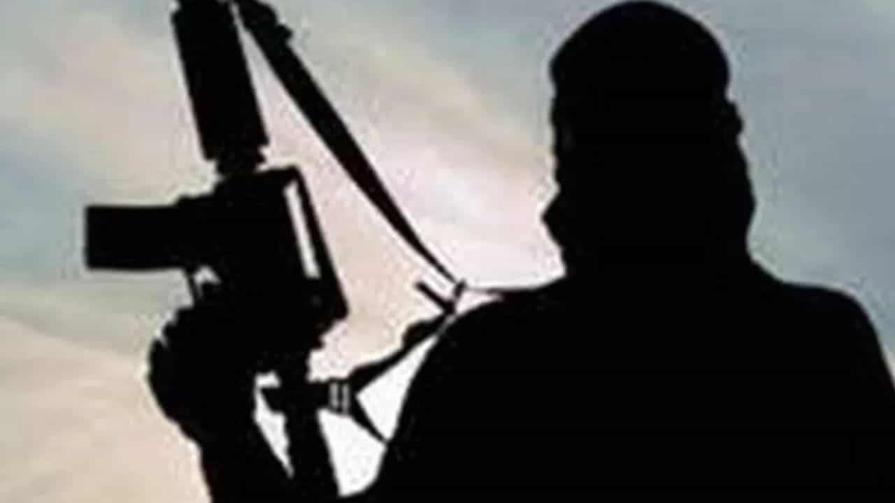 খাগড়াগড় বিস্ফোরণে যোগ, পাঁচ জেএমবি জঙ্গির যাবজ্জীবন কারাদণ্ডের নির্দেশ খাগড়াগড় বিস্ফোরণে যোগ, পাঁচ জেএমবি জঙ্গির যাবজ্জীবন কারাদণ্ডের নির্দেশ