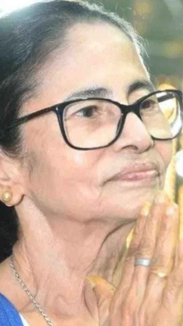 আমি তোষণ করি না, সব ধর্মের অনুষ্ঠানে যাই: মমতা