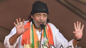 'এরা বাংলাকে বাংলাদেশ তৈরি করতে চাইছে...', তৃণমূলকে তোপ মিঠুনের