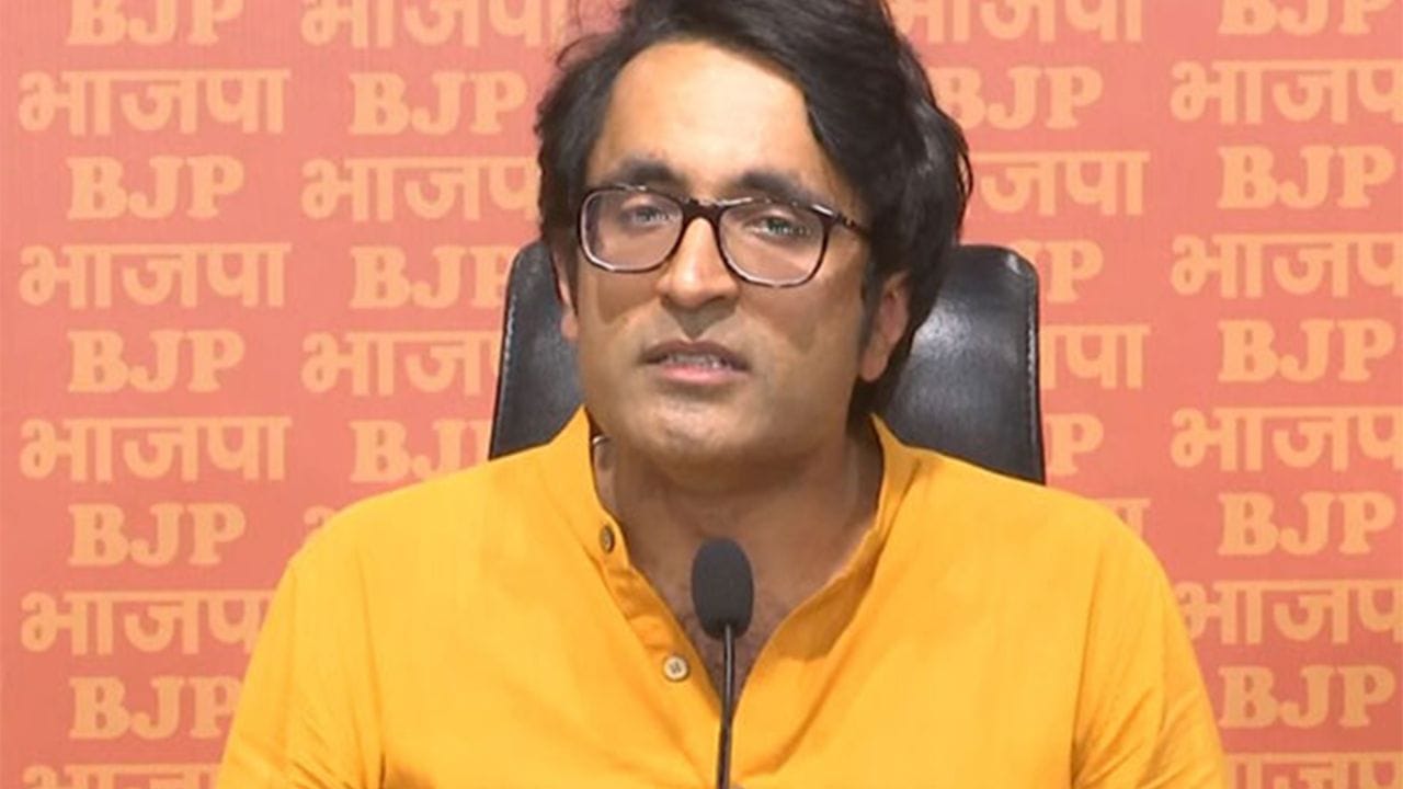 Bangladesh Hindu Death: ‘বাবরি পাহারা দিচ্ছে পুলিশ…’, বাংলা নিয়ে তোপ BJP নেতার