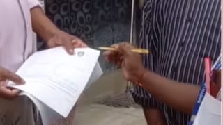 SIR: ‘লজিক্যাল ডিসক্রেপ্যান্সি’ মামলায় আইনি প্যাঁচে AERO-রাও, এবার কমিশনের কাছে চিঠি