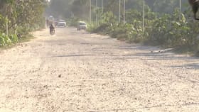 'রেলের রাস্তা, সারানোর দায় আমাদের নয়', বোর্ড লাগাবে পৌরনিগম