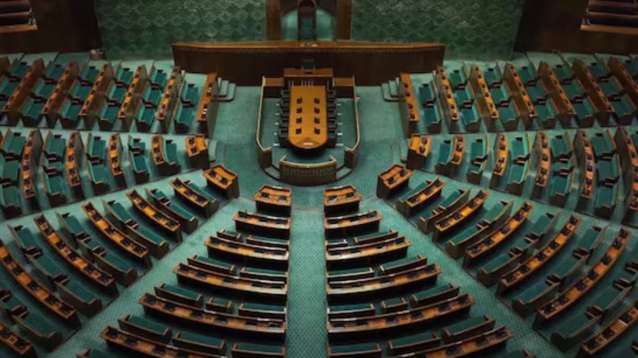 MLAs Skips Assembly Session: বিয়ে বাড়িতে ব্যস্ত বিধায়ক, খাঁ খাঁ করছে বিধানসভা! অধিবেশন করবেন কারা? MLAs Skips Assembly Session: বিয়ে বাড়িতে ব্যস্ত বিধায়ক, খাঁ খাঁ করছে বিধানসভা! অধিবেশন করবেন কারা?