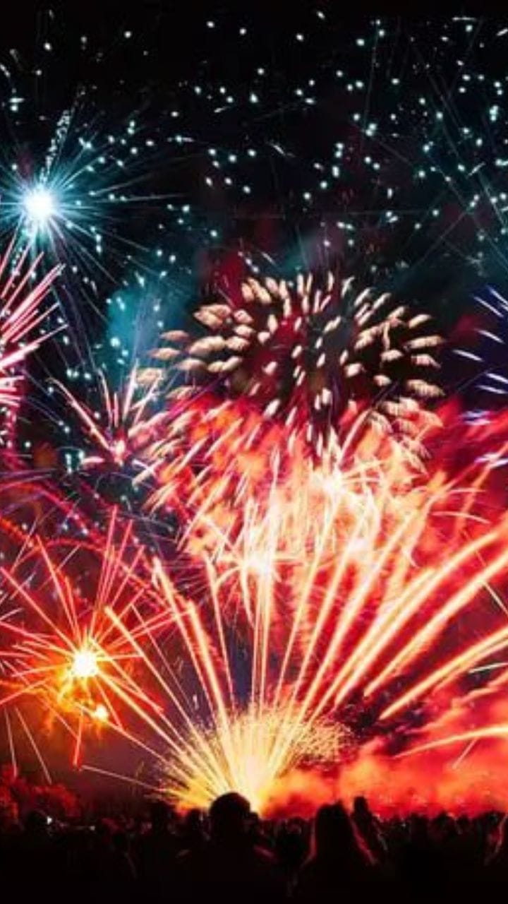 বার-ক্লাবে আতশবাজি নিষিদ্ধ!