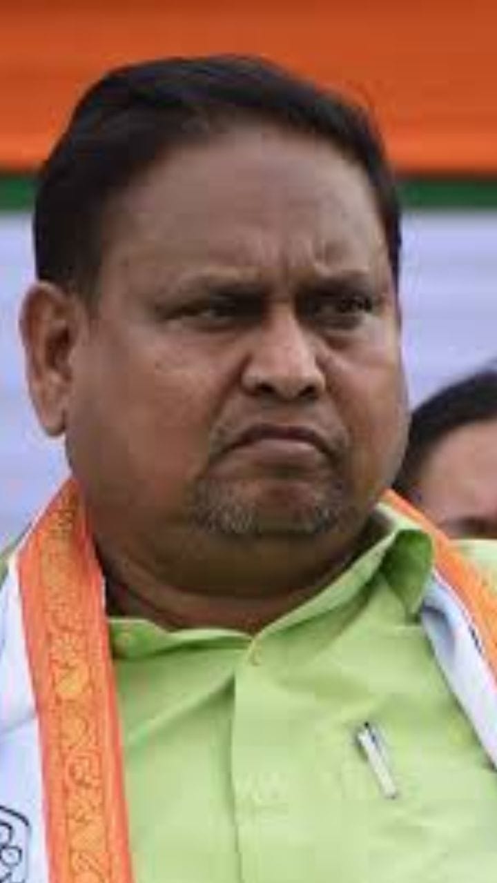 বাবরি মসজিদের জন্য কত টাকা উঠল?