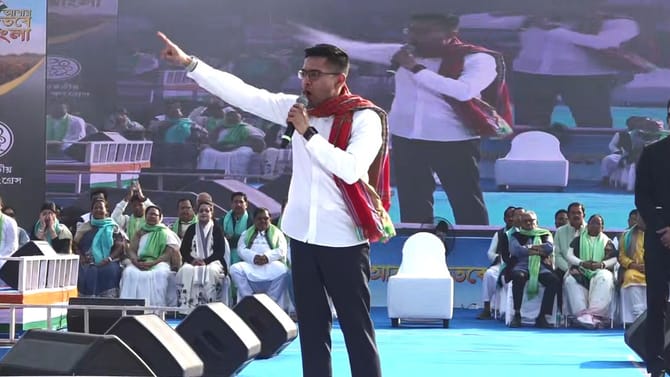 ‘আসলে এই কারণে আইপ্যাকে ইডির রেইড হয়েছে’, অবশেষে মুখ খুললেন অভিষেক