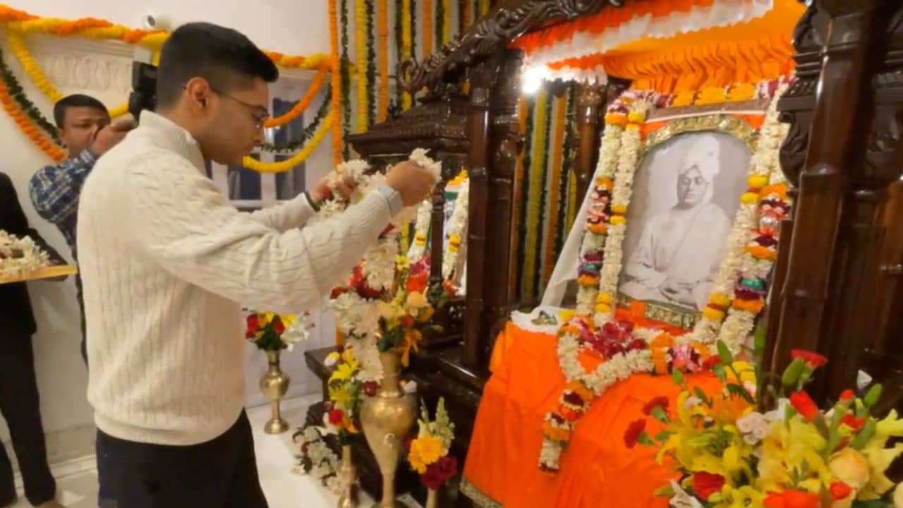 West Bengal News Today Live: স্বামীজিকে শ্রদ্ধা জানাতে জন্মভিটেতে গেলেন অভিষেক