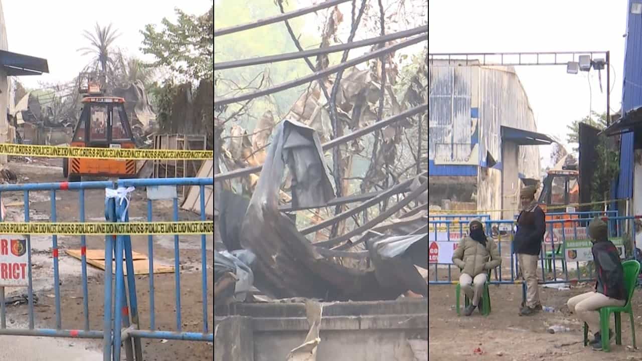 Anandapur Fire: আনন্দপুরে এখনও পর্যন্ত ২৫ জনের দেহাংশ উদ্ধার, আরও বাড়বে মৃতের সংখ্যা? Anandapur Fire: আনন্দপুরে এখনও পর্যন্ত ২৫ জনের দেহাংশ উদ্ধার, আরও বাড়বে মৃতের সংখ্যা?