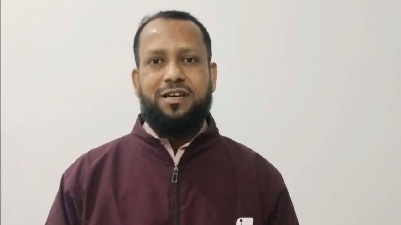 SIR News: সেরা BLO-র পুরস্কার পেয়েছিলেন, সেই BLO-ই এবার যাচ্ছেন শুনানিতে কাগজ দেখাতে