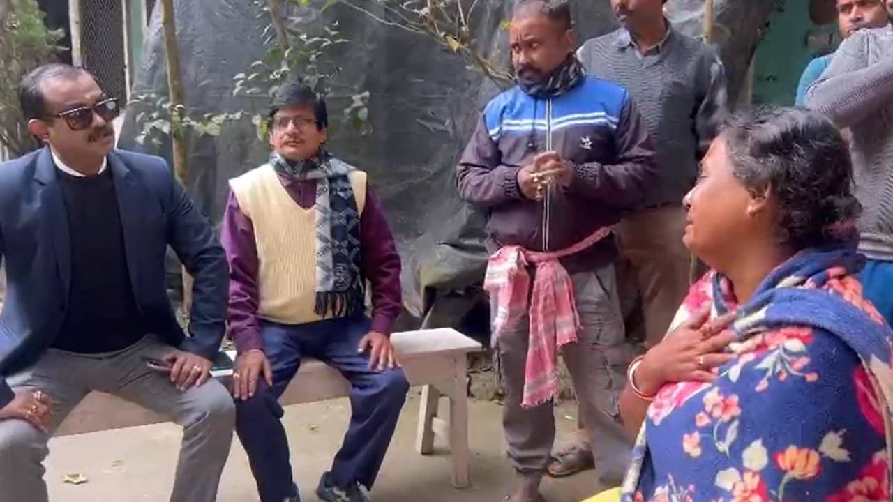 SIR in Bengal: কোচবিহারে বিএলও-র আকস্মিক মৃত্যু! তৃণমূল কাঠগড়ায় তুলছে SIR-কেই, মানতে নারাজ বিজেপি