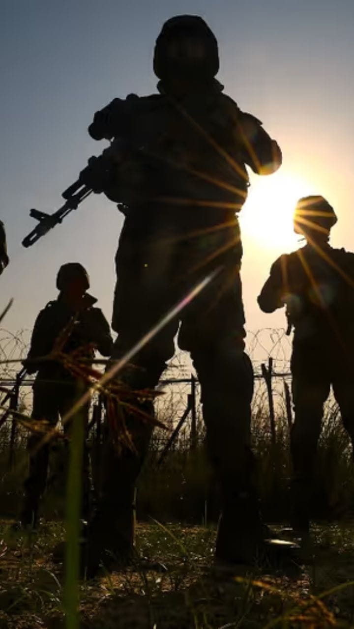 ভারত-পাক সীমান্তে আটক বাংলাদেশি, তারপর যা ঘটল ভিডিয়োতে দেখে নিন