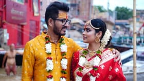 বিয়ের বিতর্কের মাঝে গীতাপাঠ! ‘ কী বার্তা দিলেন হিরণের নতুন বউ হৃতিকা?