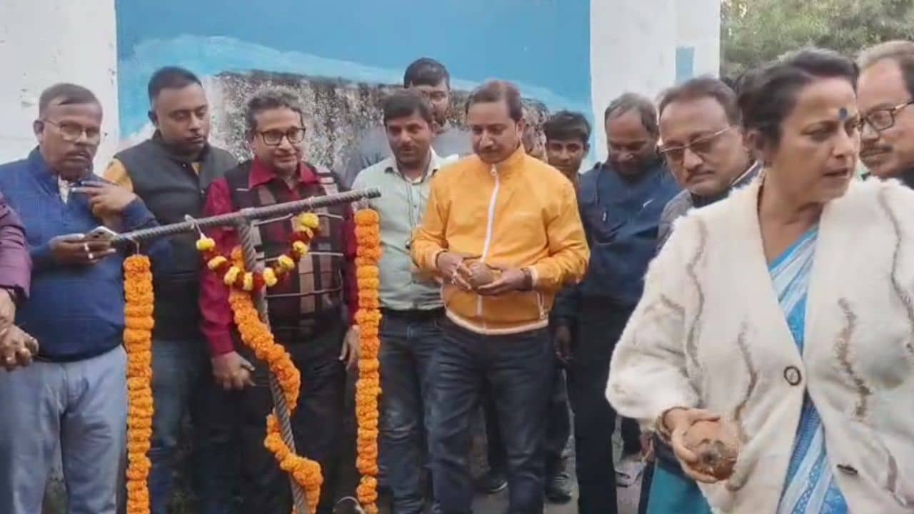 Jalpaiguri News: ১৫০ কোটি টাকার পানীয় জলের প্রকল্প উদ্ধোধন করেও তৃণমূল নেতা সেই জল না খেতে বারণ করলেন