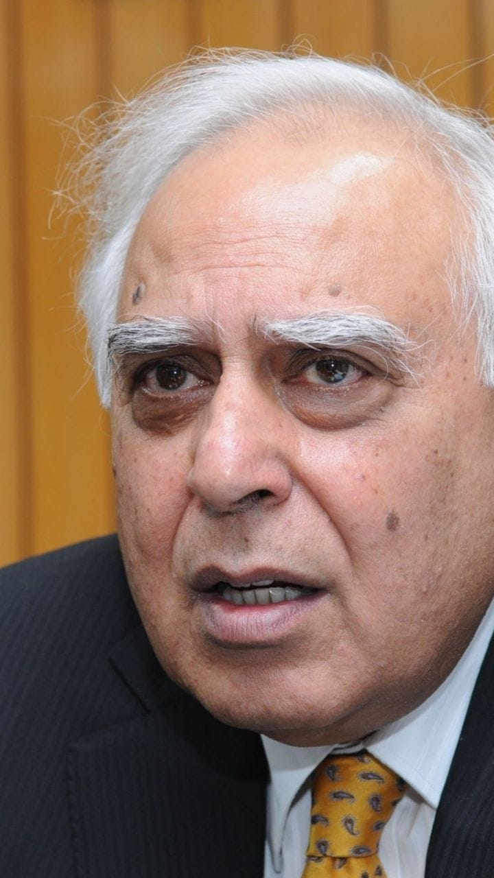 মুখ্যমন্ত্রী নথি নিয়েছেন, ইডির এই দাবি মিথ্যে, সুপ্রিম কোর্টে বললেন কপিল সিব্বল