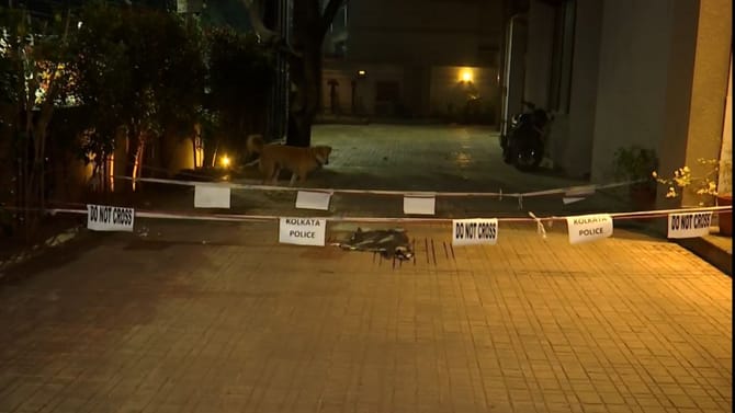 কসবায় হাড়হিম ঘটনা, ৮ তলা থেকে মরণঝাঁপ যুবকের