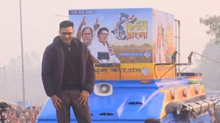 Abhishek Banerjee: ‘ওঁকে একটা মিষ্টি দাও…আমার গাড়িতে থাকে’, সভা থামিয়ে বললেন অভিষেক