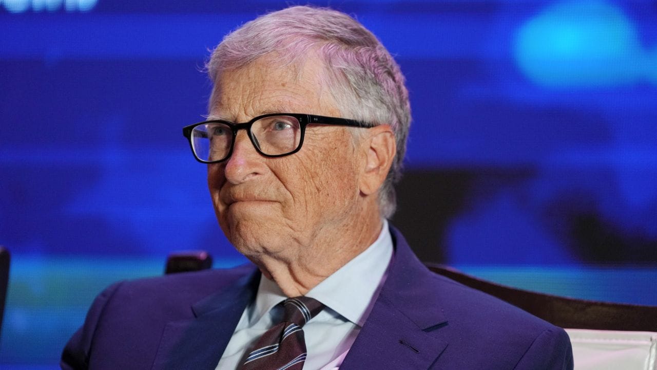 Bill Gates: রুশ মহিলাদের সঙ্গে সংসর্গের পর 'সেক্সুয়ালি ট্রান্সমিটেড' রোগে আক্রান্ত হয়েছিলেন বিল গেটস! এপস্টিন ফাইলে বিস্ফোরক দাবি Bill Gates: রুশ মহিলাদের সঙ্গে সংসর্গের পর 'সেক্সুয়ালি ট্রান্সমিটেড' রোগে আক্রান্ত হয়েছিলেন বিল গেটস! এপস্টিন ফাইলে বিস্ফোরক দাবি