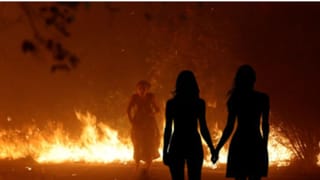 Birbhum: ‘তুই মরতে পারিস তো…’, বলেই গলগল করে কেরোসিন ঢেলে দিল! বাবার কথাগুলো বলতে গিয়ে গলা কাঁপছে দুই মেয়ের