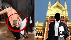 স্মার্টফোনই ছেড়ে দিলেন ED-র আইনজীবী! এত ছোট ফোন কিনলেন কেন?