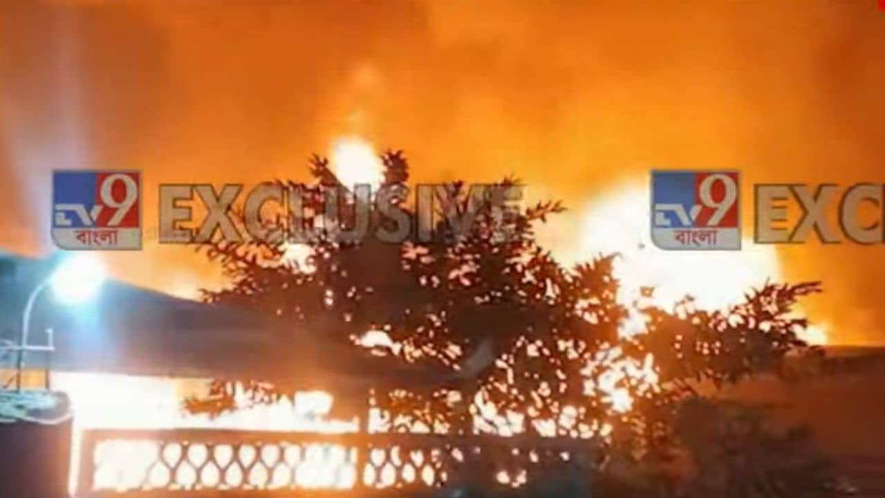 West Bengal-India News Today Live: ভদ্রেশ্বরে ভয়াবহ আগুন, দাউদাউ করে জ্বলছে কারখানা