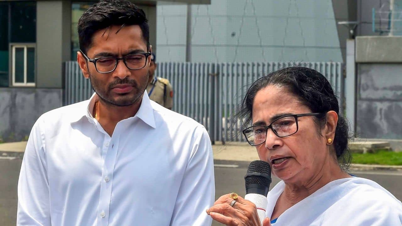 Abhishek Banerjee: ব্যাটেল অফ স্ট্যালিনগ্রাদের পুনরাবৃত্তি হবে, কমিশনকে সুপ্রিম-কাঠগড়ায় টানার হুঁশিয়ারি অভিষেকের