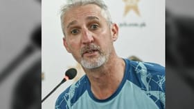 কোচিং করতে গিয়ে 'অপমানিত' জেসন, ধুয়ে দিলেন পাক বোর্ডকে!