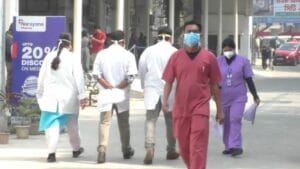 জ্বর হলেই কিন্তু নিপা নয়, ঠিক কখন বুঝবেন আপনি আক্রান্ত?