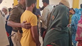 সবাই ভেবেছিল ছেলে কাজের জন্য বাইরে থাকে, শুনানিতে যেতেই ভুল ভাঙল মায়ের