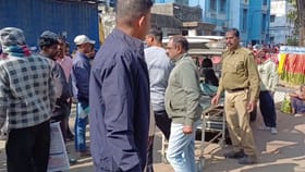 ৪ তলা থেকে সটান ঝাঁপ, হঠাৎ আত্মহত্যা ছাত্রের