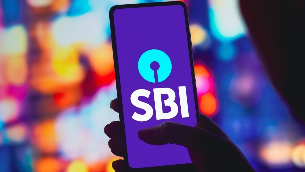 আপনার কি SBI-র অ্যাকাউন্ট? ফেব্রুয়ারি থেকে প্রতি লেনদেনেই লাগবে এক্সট্রা চার্জ আপনার কি SBI-র অ্যাকাউন্ট? ফেব্রুয়ারি থেকে প্রতি লেনদেনেই লাগবে এক্সট্রা চার্জ