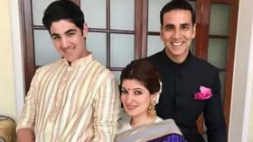 ছেলের প্রেম জীবন নিয়ে কেন চিন্তিত টুইঙ্কল খান্না?