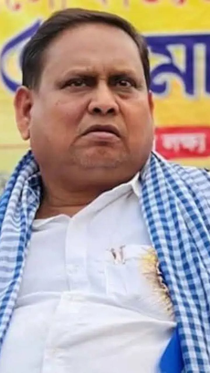 ব্রিগেডে হুমায়ুনের সামনেই 'অঘটন' ঘটালেন এই মুসলিম যুবক