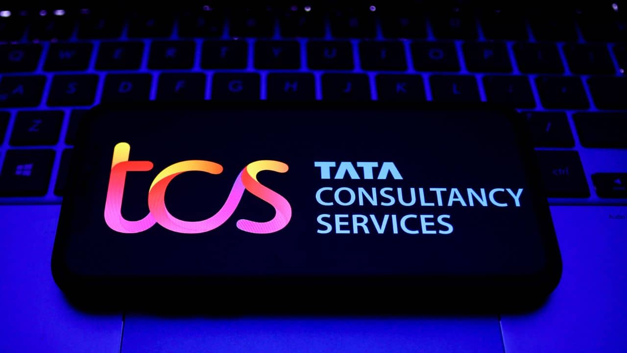 TCS কর্মীদের জন্য খুব খারাপ খবর! বেতন বাড়াবে না রতন টাটার সংস্থা?