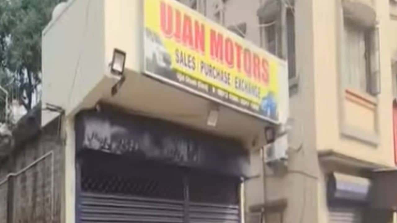 রাস্তা পার হচ্ছিলাম, হঠাৎ দেখলাম..., সাতসকালে কল্যাণী এক্সপ্রেসওয়েতে যা দেখা গেল, হাড়হিম সবার