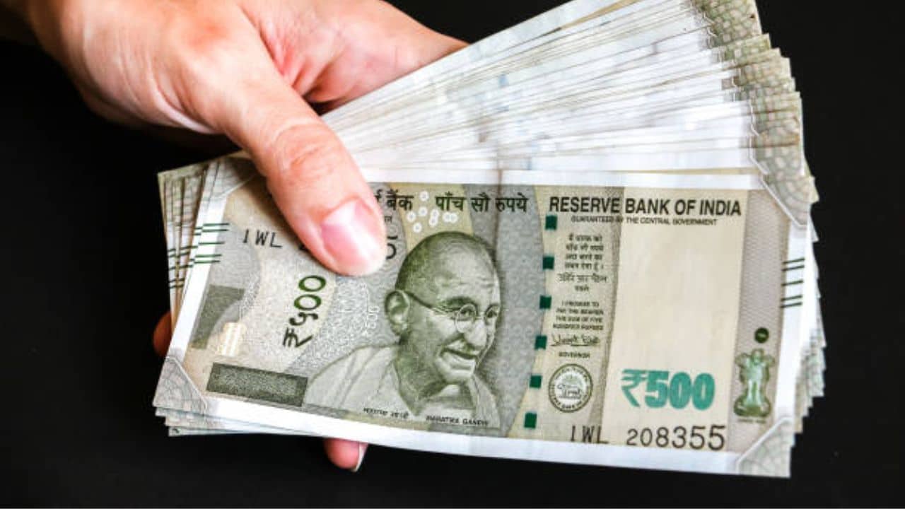 সবার ব্যাঙ্ক অ্যাকাউন্টে ৪৬ হাজার টাকা করে ঢুকবে? কী জানাল কেন্দ্র