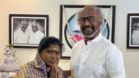 সাফাই কর্মীকে সোনার হার উপহার রজনীকান্তের, কারণটা জানলে 'থালাইভাই'কে