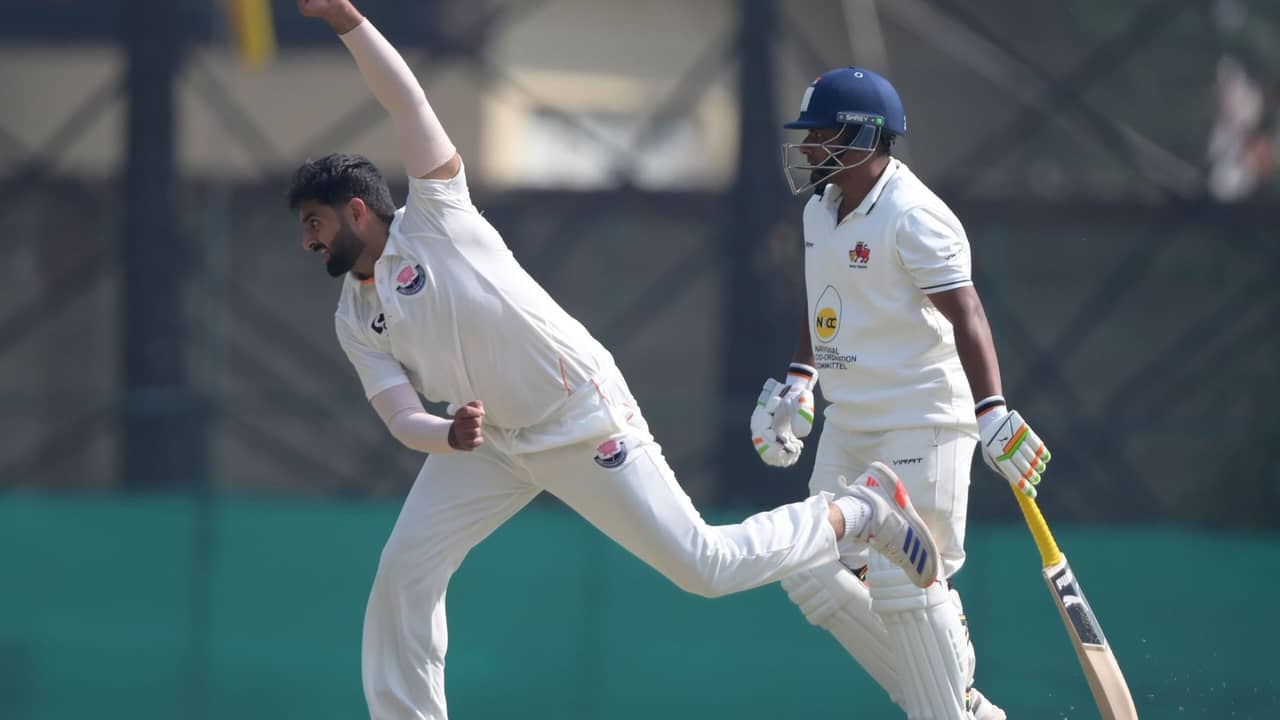 Ranji trophy: সুপারহিট আকিব নবি, রঞ্জি ফাইনালে উঠে ইতিহাস গড়ল জম্মু!