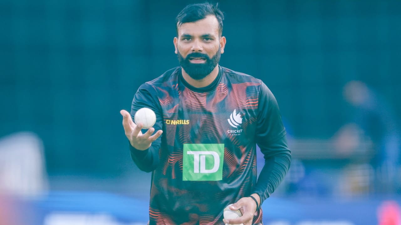 T20 World Cup: বিশ্বকাপেই অবসরের ঘোষণা কানাডার নাভনীত ধালিওয়ালের T20 World Cup: বিশ্বকাপেই অবসরের ঘোষণা কানাডার নাভনীত ধালিওয়ালের