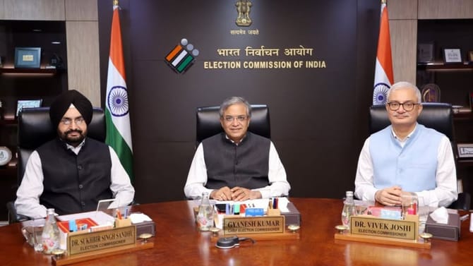 বাংলার জন্য নয়া স্পেশাল অবজার্ভার! এবার SIR-র সঙ্গে জুড়ে গেল ভোটও