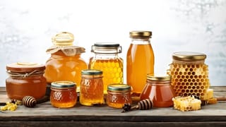 Patanjali: মধু খেলেই দেখবেন অনেক পরিবর্তন, আয়ুর্বেদে এর উপকারিতা জানুন