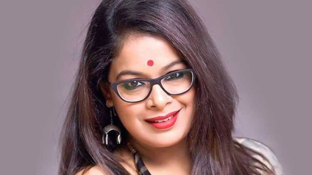 বঙ্গভূষণের পর এবার বঙ্গবিভূষণ পেলেন ইমন চক্রবর্তী, কী বললেন গায়িকা?