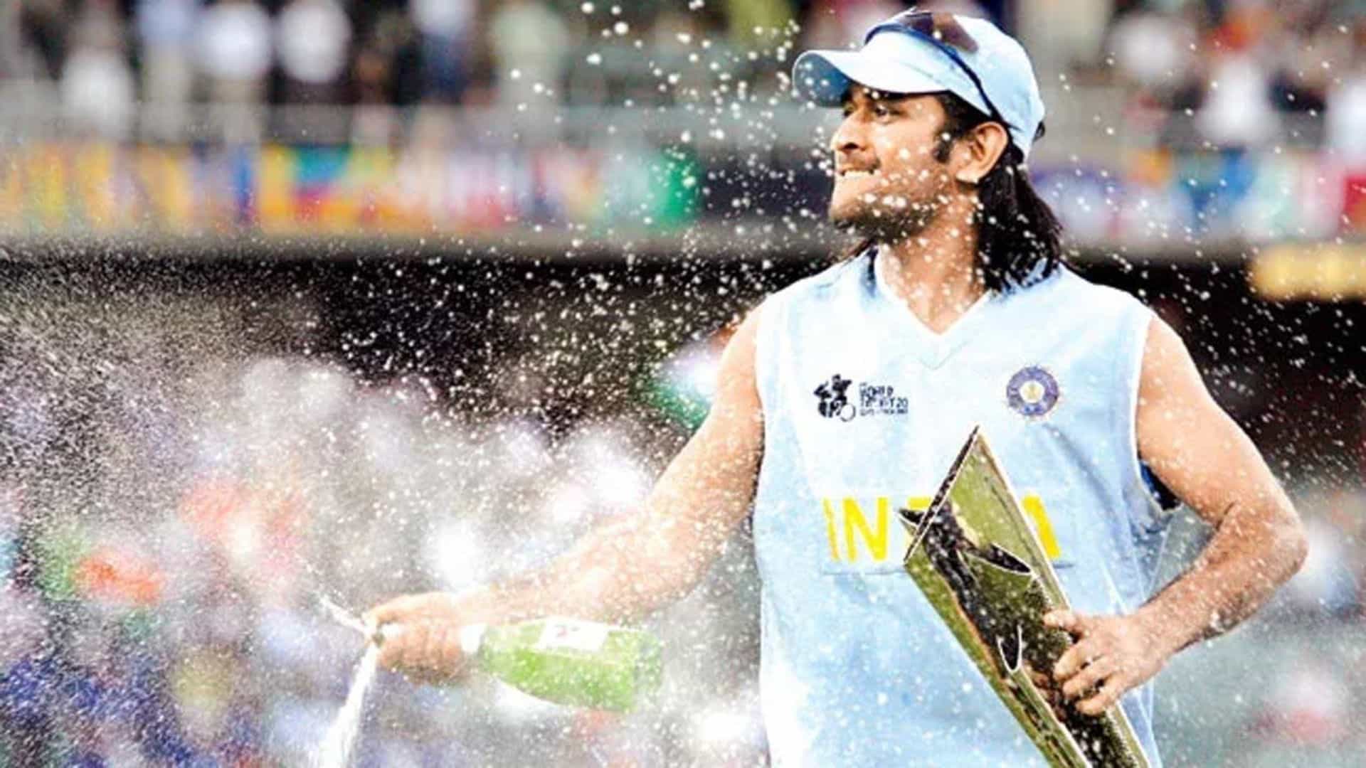 ২০০৭ সালে এমএস ধোনি নেতৃত্বে তরুণ ভারতীয় দল জিতেছিল প্রথম টি-টোয়েন্টি বিশ্বকাপ। ২৪শে সেপ্টেম্বর, ২০০৭ জোহানেসবার্গে এক রোমাঞ্চকর ফাইনালে ৫ রানে পরাজিত করেছিল পাকিস্তানকে। সচিন, শেওয়াগের মতো সিনিয়ররা দলে ছিলেন না। একঝাঁক তরুণকে নিয়ে কাপ জিতে নতুন ইতিহাস তৈরি করেছিলেন ধোনি। তাঁর অধিনায়কত্বের যাত্রা শুরু সেখান থেকেই। ভারতীয় ক্রিকেটে শুরু হয়েছিল এক নতুন ইতিহাস।