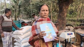 জলপাইগুড়ির রেশন ডিলারদের নয়া ফরমান, রেশনের সঙ্গে উন্নয়নের পাঁচালি