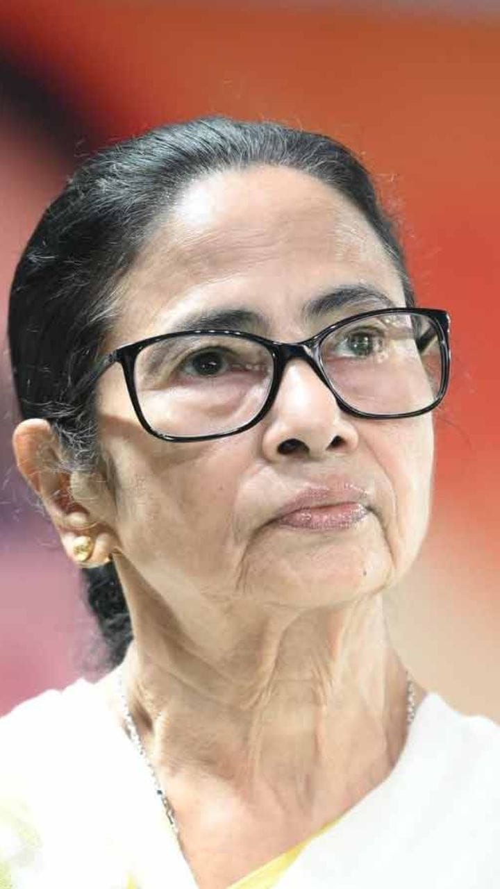 কথা দিয়ে কথা রাখাটা বড় ধর্ম: মমতা